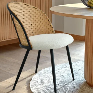 Cassia B22 - Moderner Stuhl mit Rattan-Rückenlehne