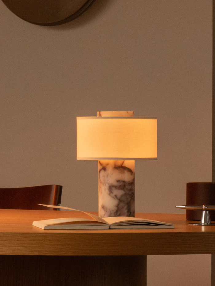 Sandhamn Table Lamp – Luxury Marble Design by Bonordic – Bild 4