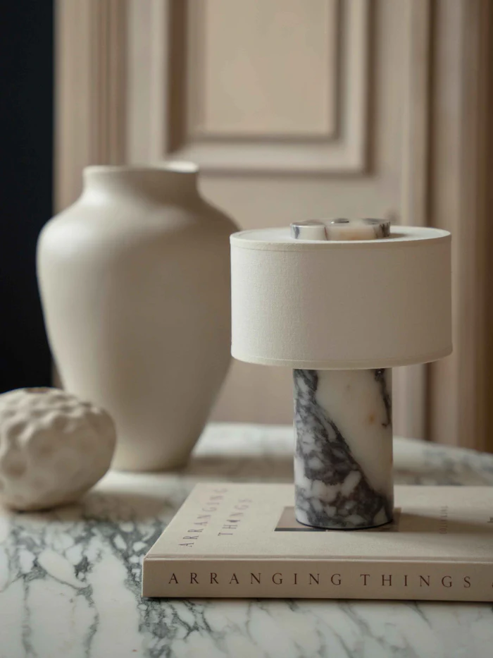 Sandhamn Table Lamp – Luxury Marble Design by Bonordic – Bild 2