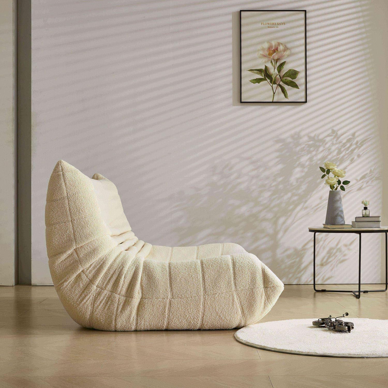 Stavanger 2-Seater Sofa – Beige Bouclé, Scandinavian Comfort – Bild 4